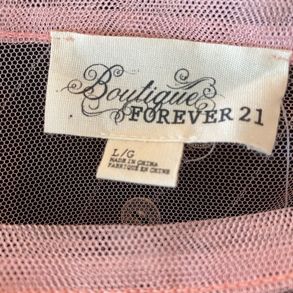 Lacy pink top over vanilla tank top with vanilla skirt. - Picture 3 of 3